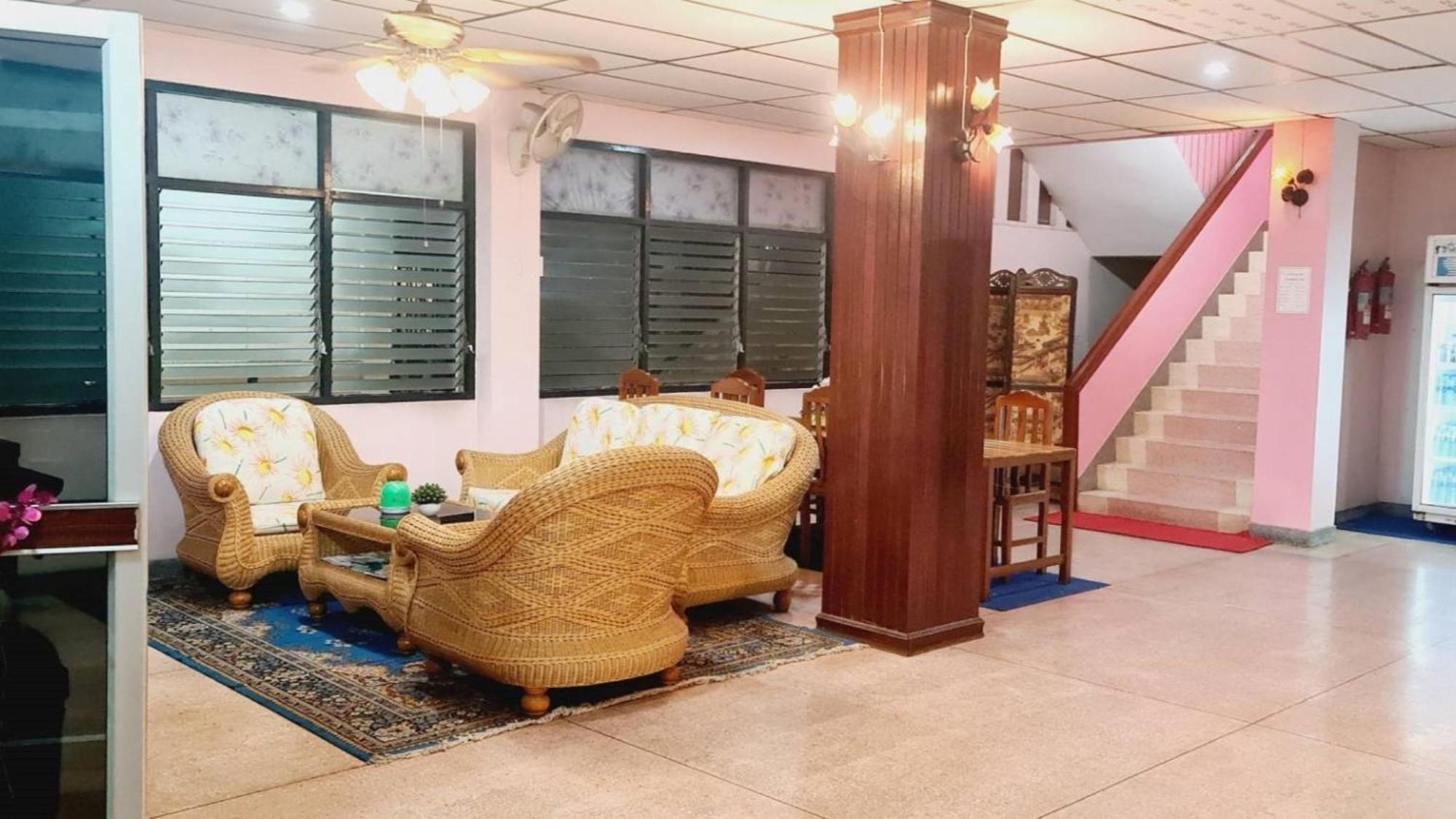 Royal Land Mae Klong Hotel Samut Songkhram Exterior foto
